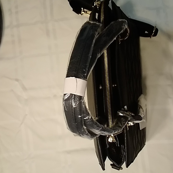 Alyssa Vegan handbag NWT - Picture 6 of 6